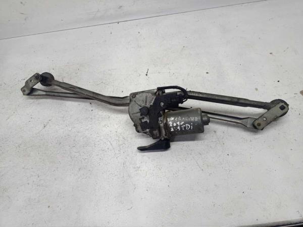 MOTEUR D ESSUIE GLACE VW CRAFTER/ MERCEDES SPRINTER 2006-2018 - Vue 2